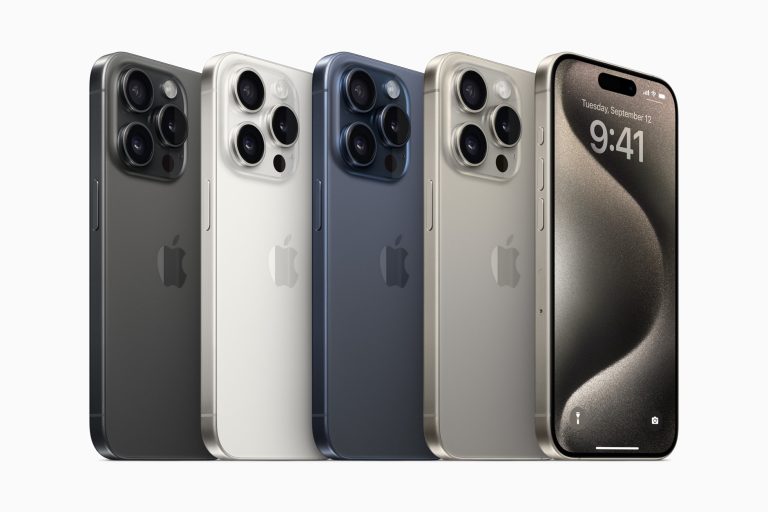 Apple iPhone 15 Pro lineup color lineup geo 230912 big.jpg.large 2x