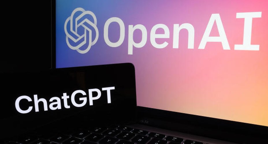 ChatGPT now uses ChatGPT dot com