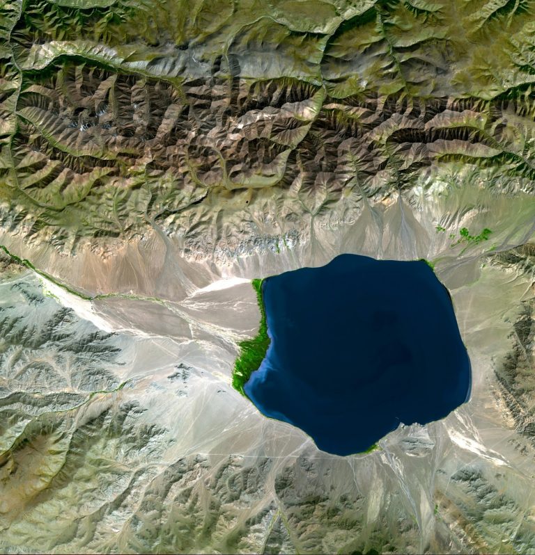 Uureg Nuur 2